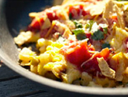 Fast Mexican Egg & Potato Breakfast Skillet