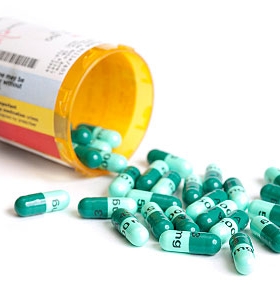 Report Cautions Doctors About Prescribing Antibiotics for Children
