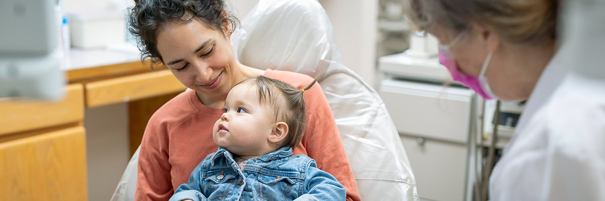 When should my toddler have their first dental visit?